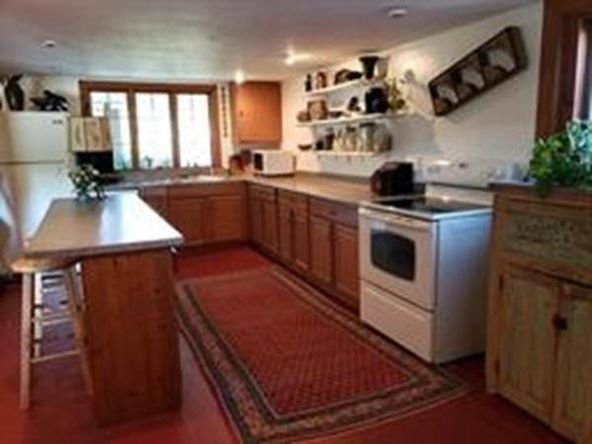 38 E Brookfield Rd, North Brookfield, MA 01535
